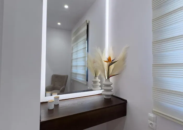 Διαμέρισμα Aleni 1 *